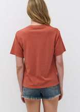 Load image into Gallery viewer, Billie Tee