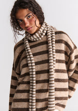 Load image into Gallery viewer, Trail Knit