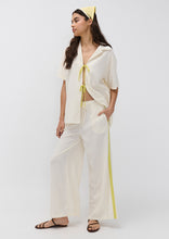 Load image into Gallery viewer, Bahama Tie Shirt
