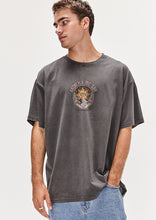 Load image into Gallery viewer, Thrift Tee