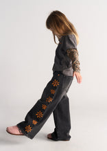 Load image into Gallery viewer, Baggy Low Rise Jeans