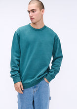Load image into Gallery viewer, Basic Classic Crew