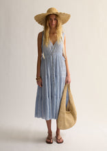 Load image into Gallery viewer, Orchid Maxi Dress