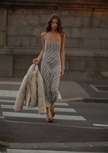 Load image into Gallery viewer, Jenna Midi Dress
