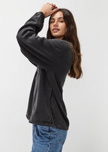 Load image into Gallery viewer, Basic Rokit Quarter Zip