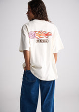 Load image into Gallery viewer, Lenny Tee