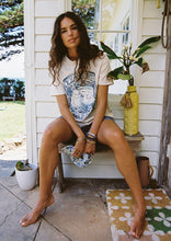 Load image into Gallery viewer, Boyfriend Tee