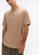 Load image into Gallery viewer, Vintage Tee