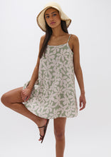 Load image into Gallery viewer, Swing Dress