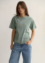 Load image into Gallery viewer, Billie Tee