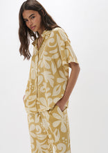 Load image into Gallery viewer, Breeze Shirt