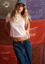 Load image into Gallery viewer, Skater Jeans