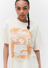 Load image into Gallery viewer, Throwback Tee