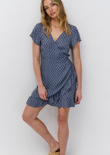 Load image into Gallery viewer, Oxford Wrap Dress