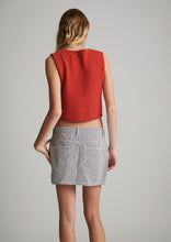 Load image into Gallery viewer, Market Vest