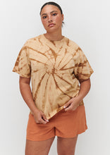 Load image into Gallery viewer, Throwback Tee