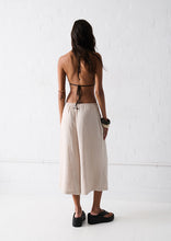 Load image into Gallery viewer, Cropped Noosa Pants