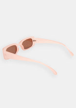 Load image into Gallery viewer, Becky Sunglasses