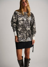 Load image into Gallery viewer, Chloe Long Sleeve
