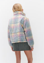 Load image into Gallery viewer, Cord Puffer