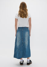 Load image into Gallery viewer, Stacey Diamond Midi Skirt