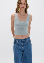 Load image into Gallery viewer, Basic Tight Singlet