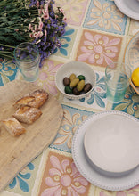 Load image into Gallery viewer, Dinner Party Set