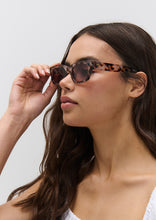 Load image into Gallery viewer, Anna Sunglasses