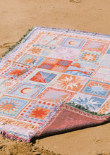 Load image into Gallery viewer, Reversible Beach Throw