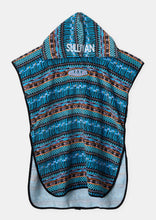 Load image into Gallery viewer, Personalised Boys Hooded Towel