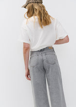 Load image into Gallery viewer, Baggy Low Rise Jeans