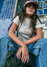 Load image into Gallery viewer, Billie Tee