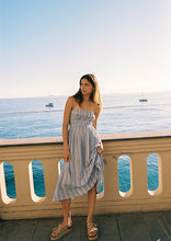 Load image into Gallery viewer, Meelup Midi Dress