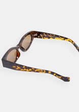 Load image into Gallery viewer, Eadie Sunglasses