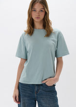 Load image into Gallery viewer, Basic Billie Tee