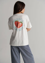 Load image into Gallery viewer, Throwback Tee