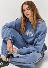 Load image into Gallery viewer, Surfy Crew