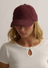 Load image into Gallery viewer, Basic Vintage Cap