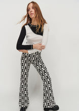 Load image into Gallery viewer, Yang Long Sleeve