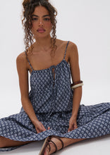 Load image into Gallery viewer, Cowrie Midi Dress