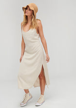 Load image into Gallery viewer, Linen Midi Dress