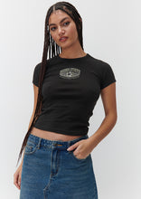Load image into Gallery viewer, Quinn Tee