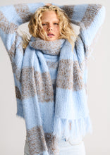Load image into Gallery viewer, Wren Scarf