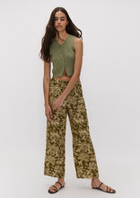 Load image into Gallery viewer, Breeze Pants