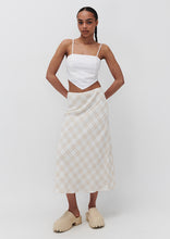 Load image into Gallery viewer, Immy Handkerchief Top