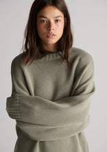 Load image into Gallery viewer, Cape Knit