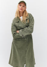 Load image into Gallery viewer, Classic Trench Coat