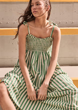 Load image into Gallery viewer, Goldie Maxi Dress