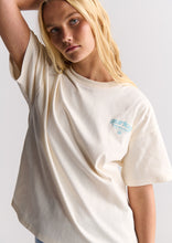 Load image into Gallery viewer, Throwback Tee
