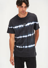 Load image into Gallery viewer, Vintage Tee